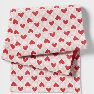 NWT Threshold Table Runner Red Pink Check Hearts Valentines 72"x14”